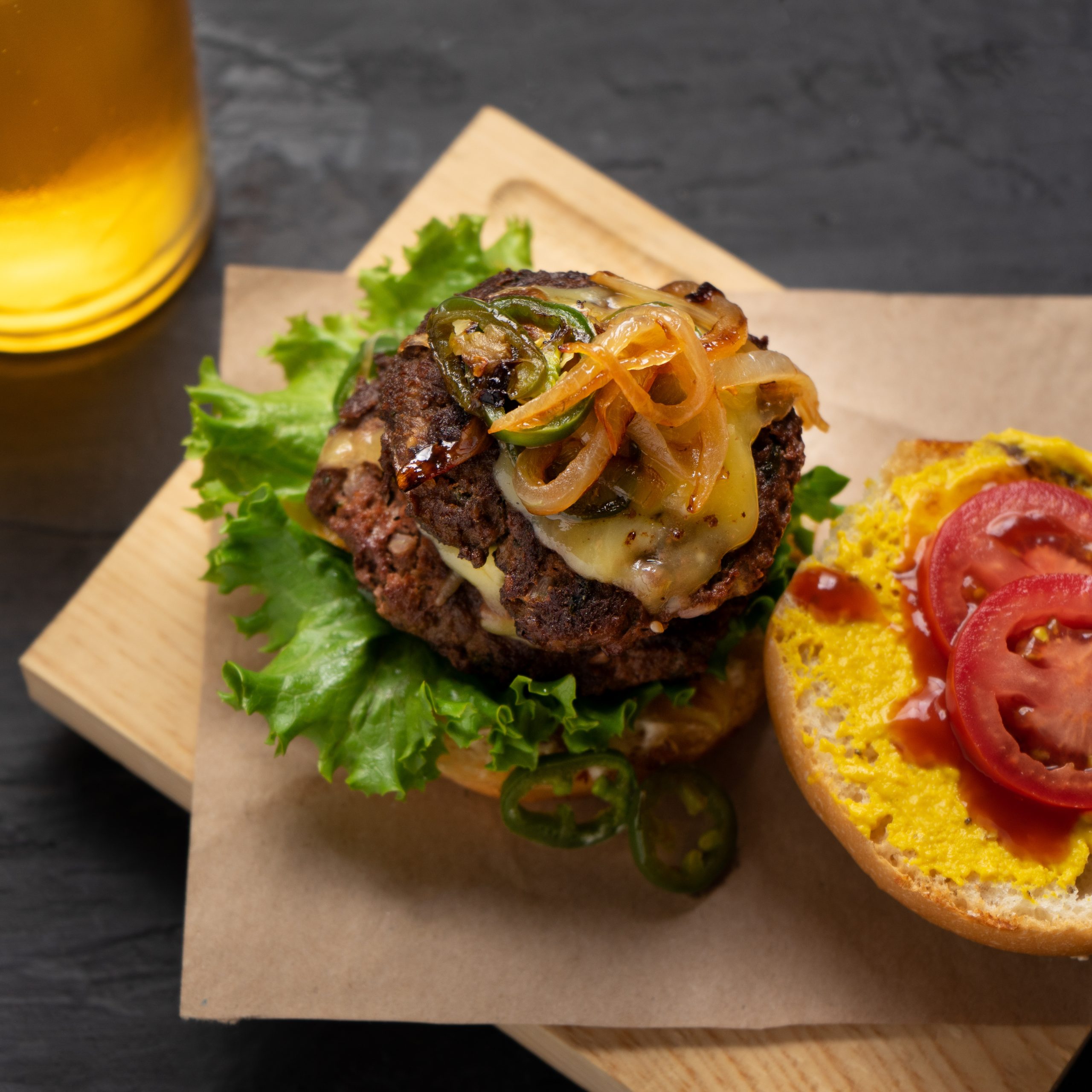 Read more about the article Jalapeno Burgers with Gorgonzola