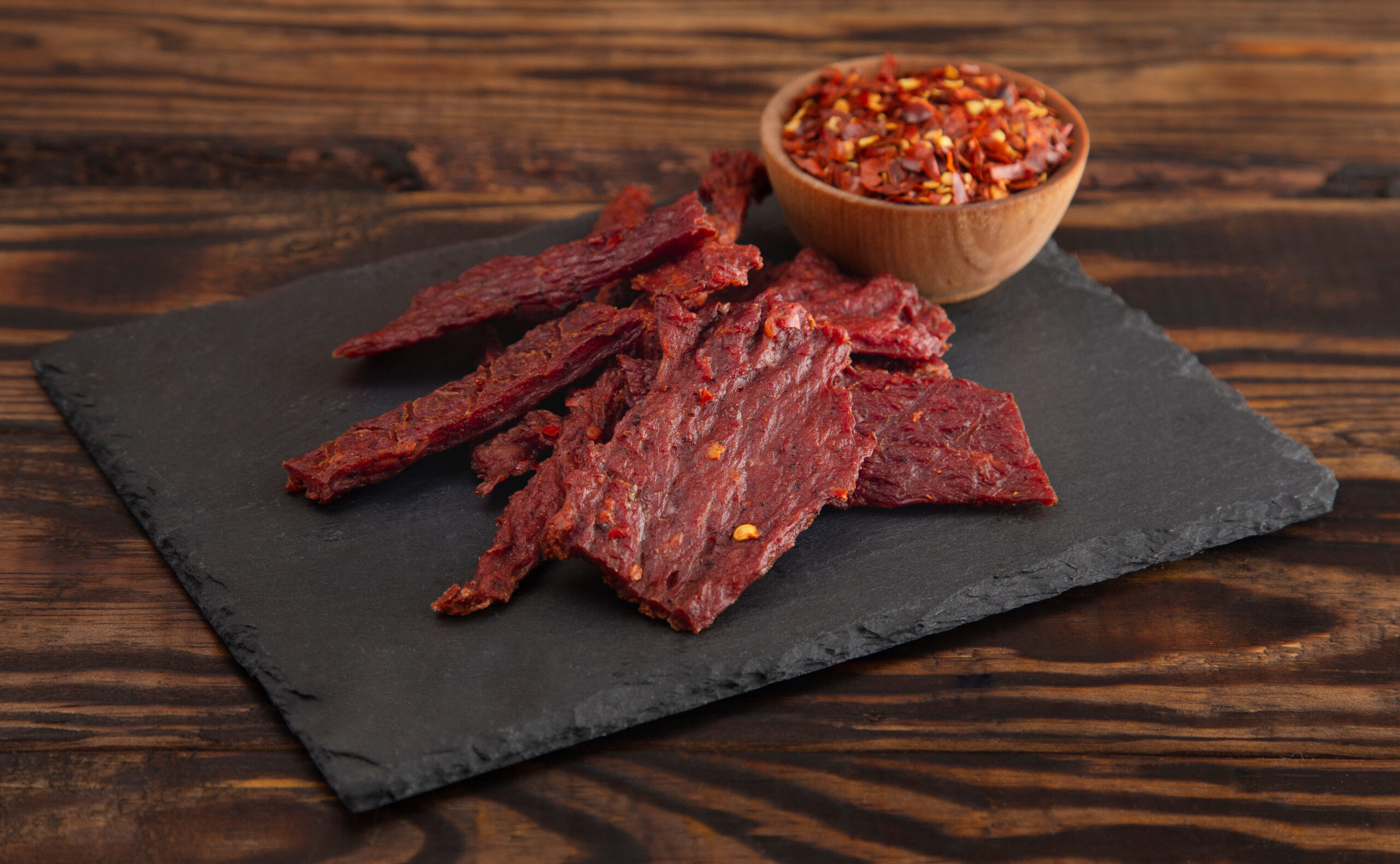 Read more about the article SMOKED SPICY VENISON JERKY