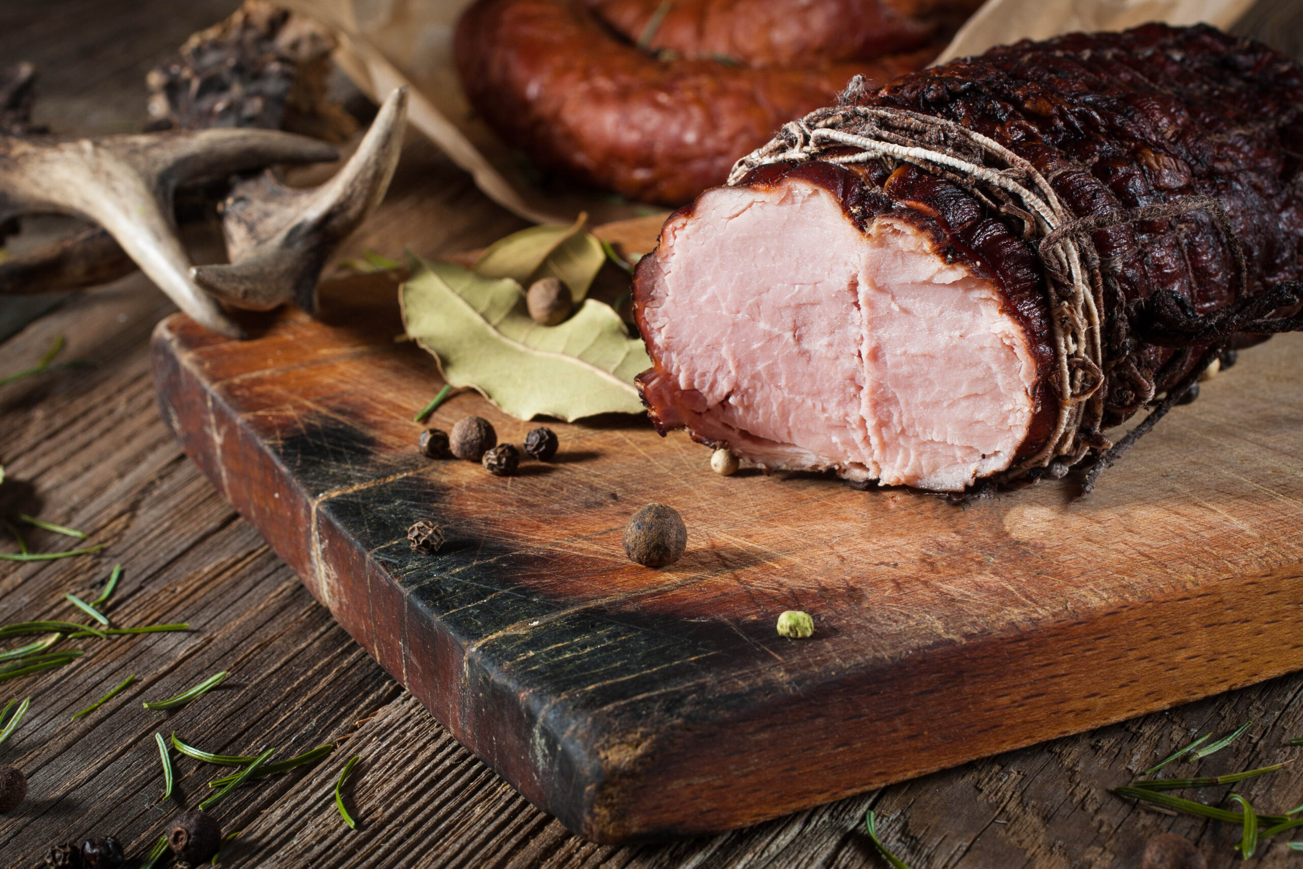 Read more about the article Smoked Venison Ham